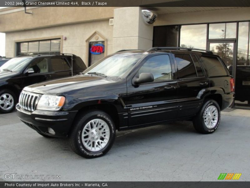 Black / Taupe 2002 Jeep Grand Cherokee Limited 4x4