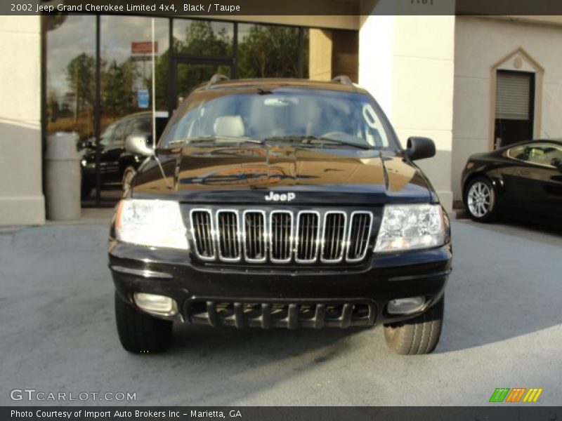Black / Taupe 2002 Jeep Grand Cherokee Limited 4x4