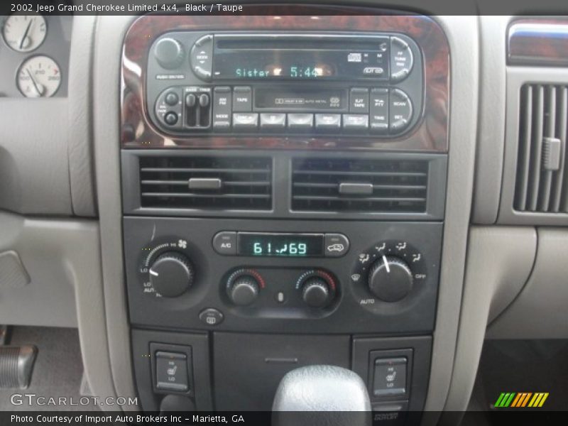 Black / Taupe 2002 Jeep Grand Cherokee Limited 4x4