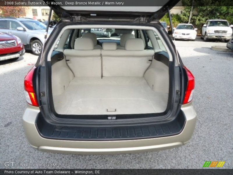 Deep Bronze Metallic / Warm Ivory 2008 Subaru Outback 2.5i Wagon