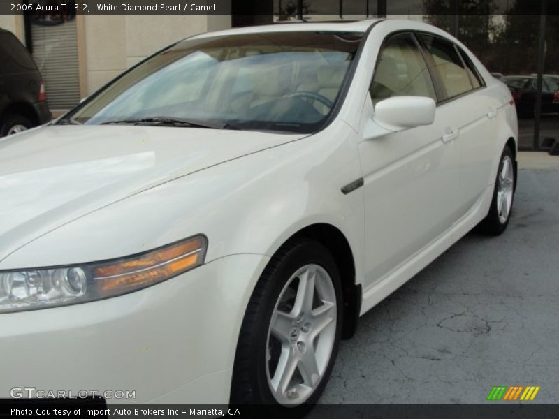 White Diamond Pearl / Camel 2006 Acura TL 3.2