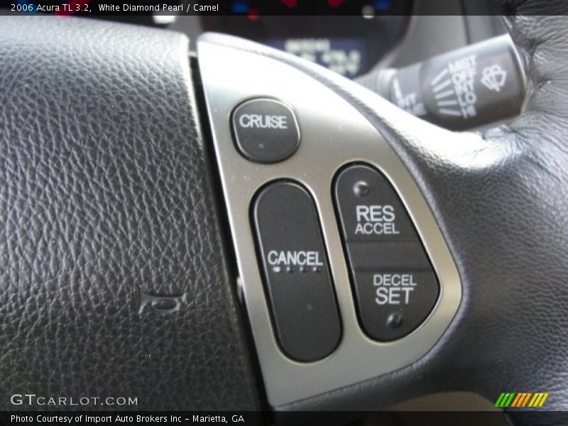 White Diamond Pearl / Camel 2006 Acura TL 3.2
