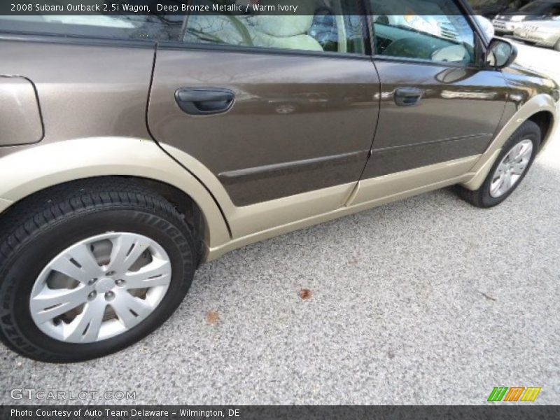 Deep Bronze Metallic / Warm Ivory 2008 Subaru Outback 2.5i Wagon