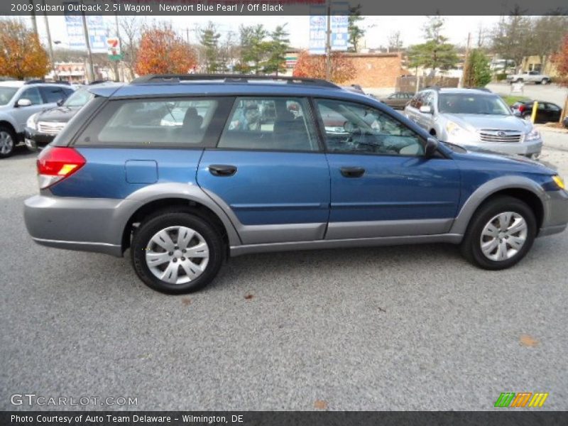 Newport Blue Pearl / Off Black 2009 Subaru Outback 2.5i Wagon