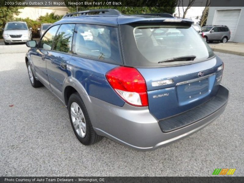 Newport Blue Pearl / Off Black 2009 Subaru Outback 2.5i Wagon