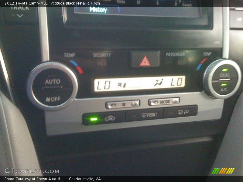Attitude Black Metallic / Ash 2012 Toyota Camry XLE
