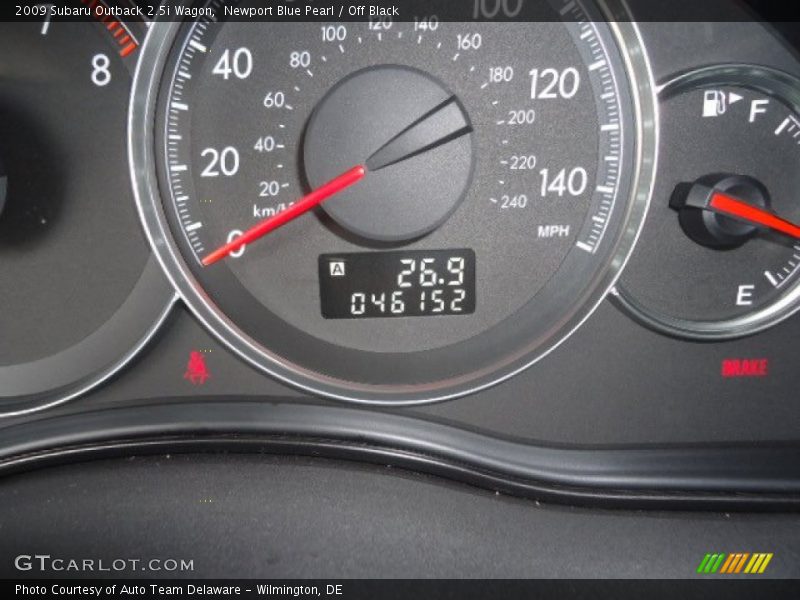 Newport Blue Pearl / Off Black 2009 Subaru Outback 2.5i Wagon