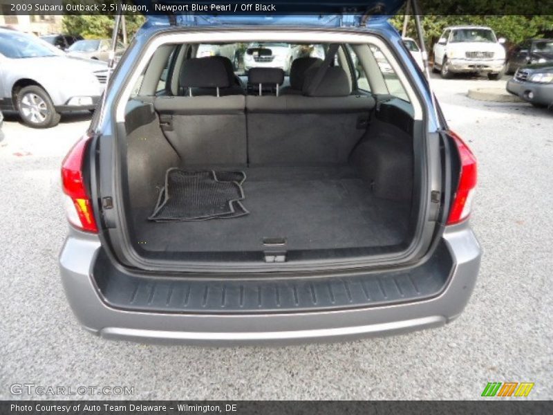 Newport Blue Pearl / Off Black 2009 Subaru Outback 2.5i Wagon