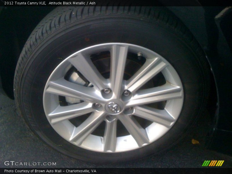 Attitude Black Metallic / Ash 2012 Toyota Camry XLE