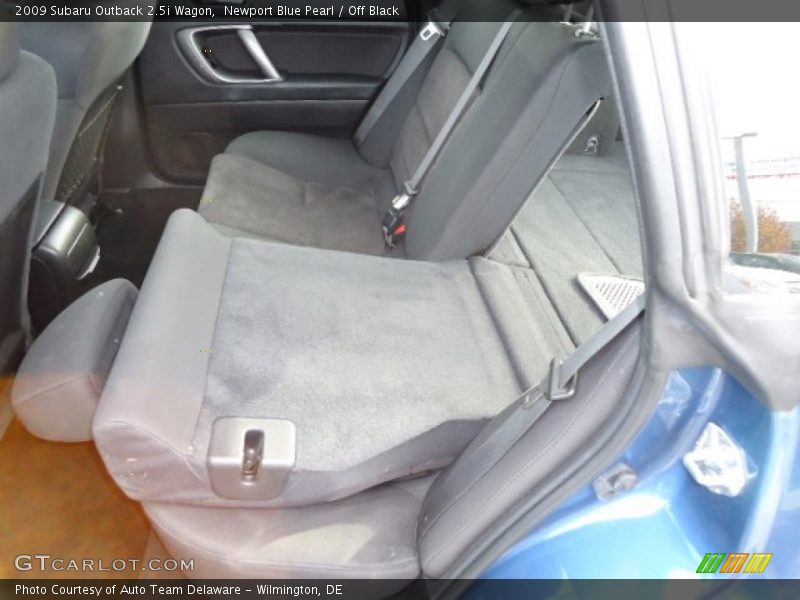 Newport Blue Pearl / Off Black 2009 Subaru Outback 2.5i Wagon