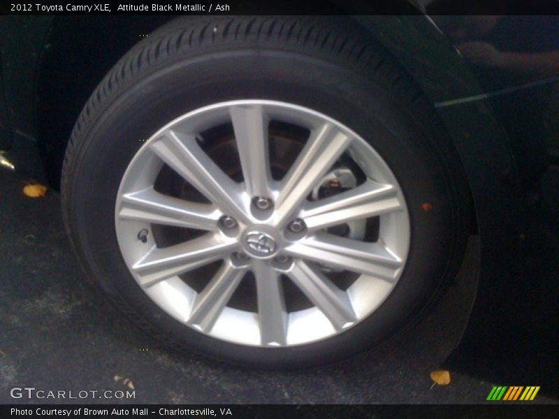 Attitude Black Metallic / Ash 2012 Toyota Camry XLE