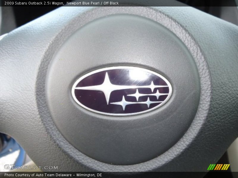 Newport Blue Pearl / Off Black 2009 Subaru Outback 2.5i Wagon