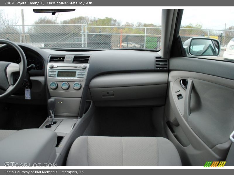 Classic Silver Metallic / Ash 2009 Toyota Camry LE