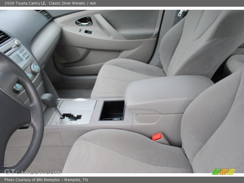 Classic Silver Metallic / Ash 2009 Toyota Camry LE