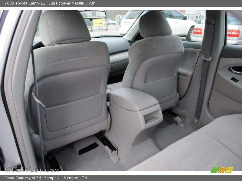 Classic Silver Metallic / Ash 2009 Toyota Camry LE