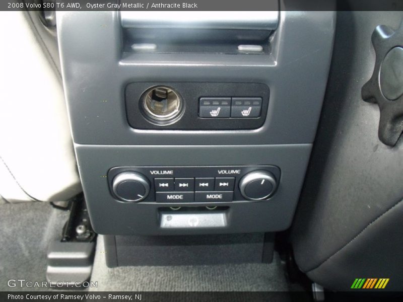 Oyster Gray Metallic / Anthracite Black 2008 Volvo S80 T6 AWD