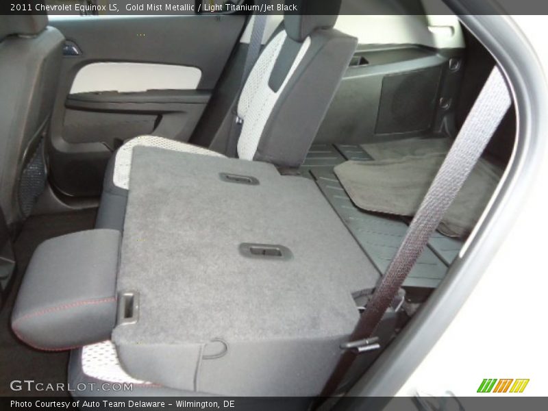 Gold Mist Metallic / Light Titanium/Jet Black 2011 Chevrolet Equinox LS