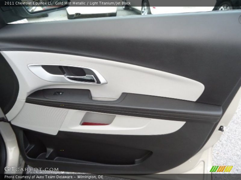 Gold Mist Metallic / Light Titanium/Jet Black 2011 Chevrolet Equinox LS
