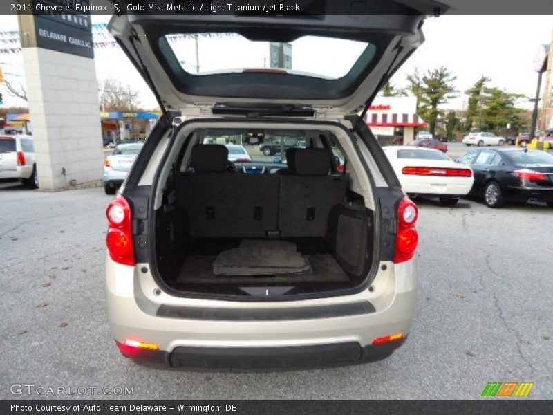Gold Mist Metallic / Light Titanium/Jet Black 2011 Chevrolet Equinox LS