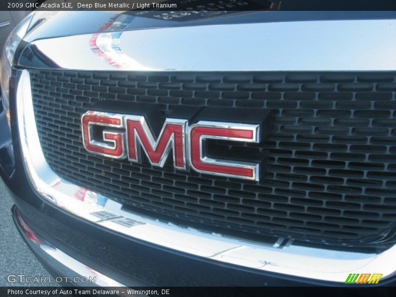 Deep Blue Metallic / Light Titanium 2009 GMC Acadia SLE