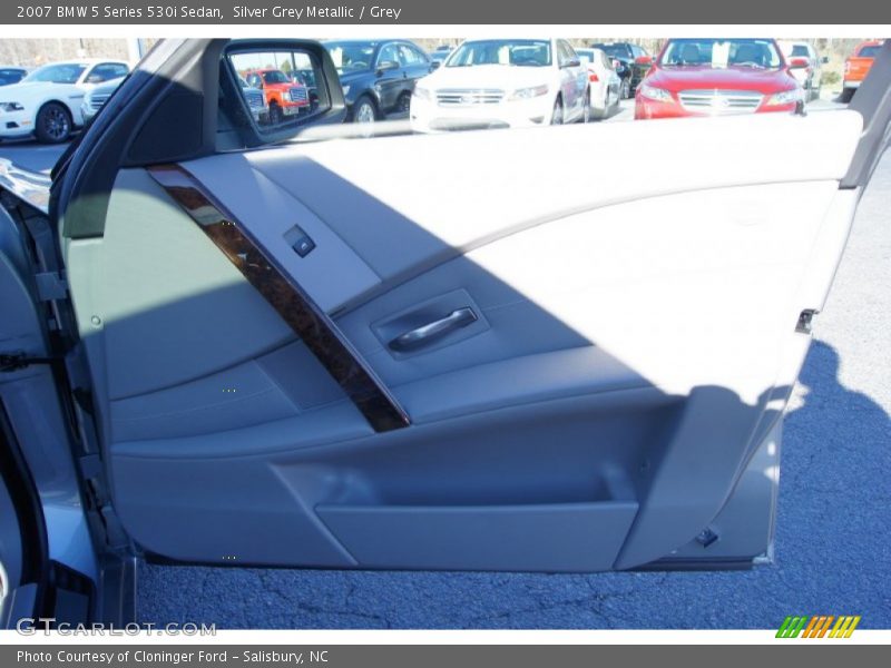 Silver Grey Metallic / Grey 2007 BMW 5 Series 530i Sedan