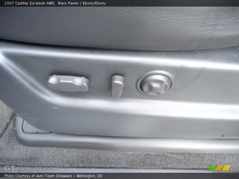 Black Raven / Ebony/Ebony 2007 Cadillac Escalade AWD