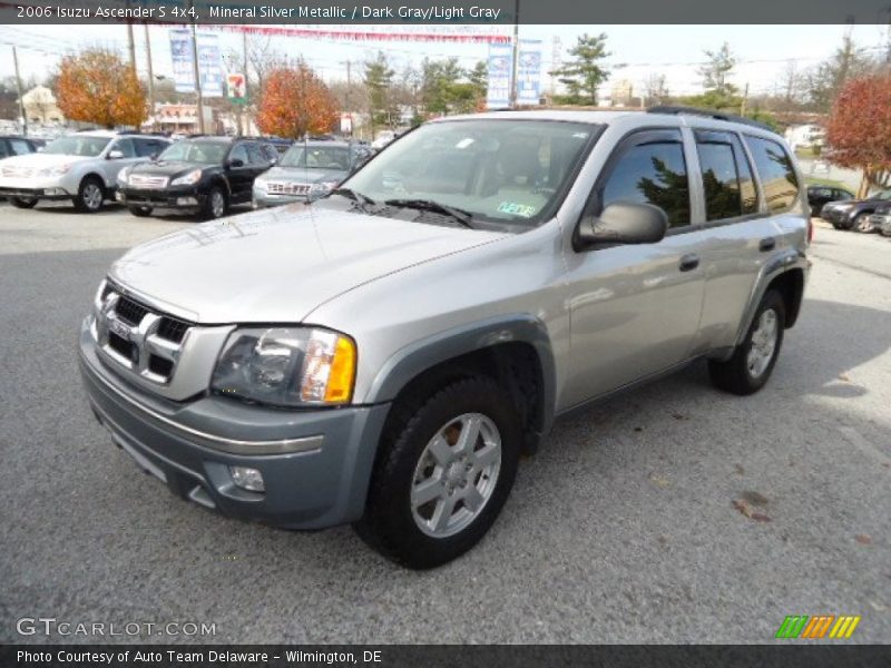 Mineral Silver Metallic / Dark Gray/Light Gray 2006 Isuzu Ascender S 4x4