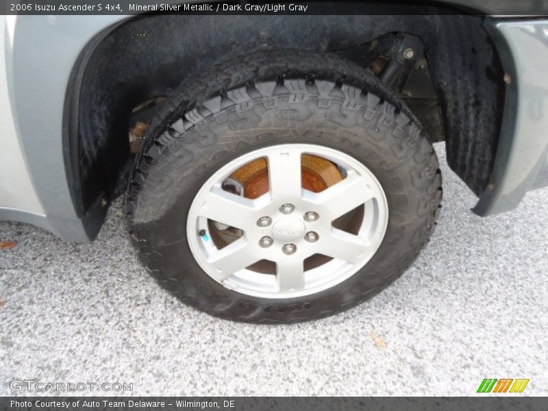 Mineral Silver Metallic / Dark Gray/Light Gray 2006 Isuzu Ascender S 4x4