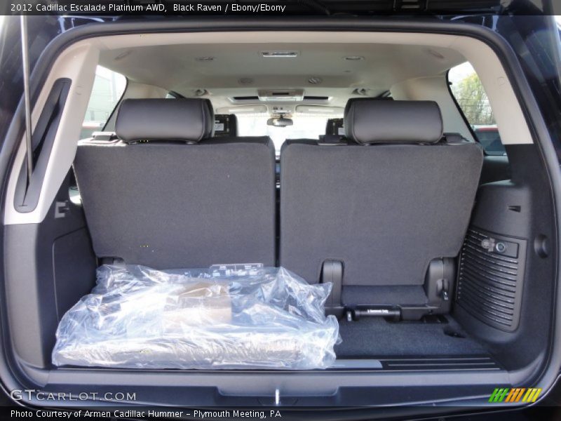  2012 Escalade Platinum AWD Trunk