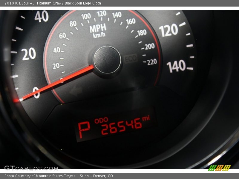 Titanium Gray / Black Soul Logo Cloth 2010 Kia Soul +