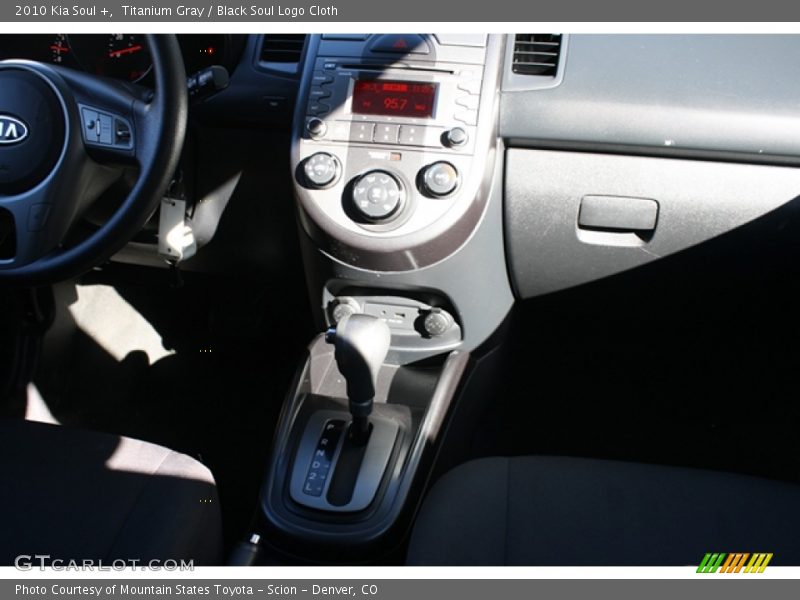 Titanium Gray / Black Soul Logo Cloth 2010 Kia Soul +