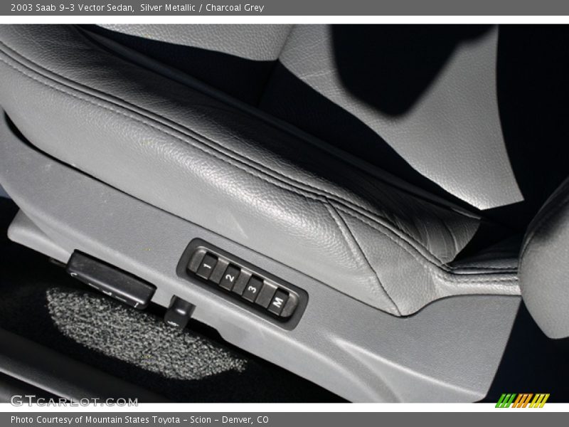 Silver Metallic / Charcoal Grey 2003 Saab 9-3 Vector Sedan