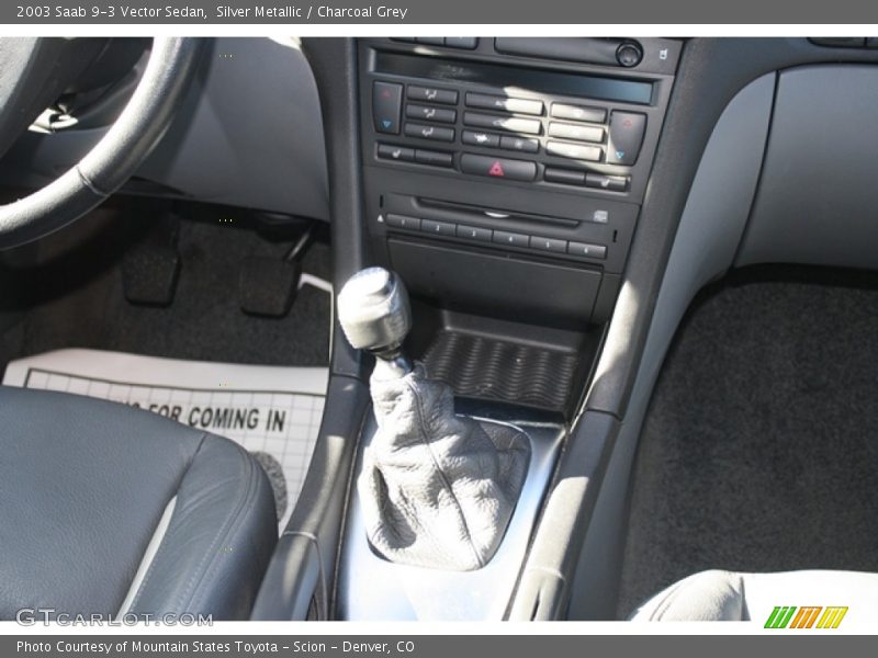 Silver Metallic / Charcoal Grey 2003 Saab 9-3 Vector Sedan