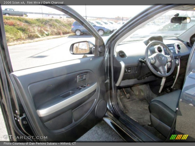 Flint Mica / Dark Charcoal 2006 Scion xA