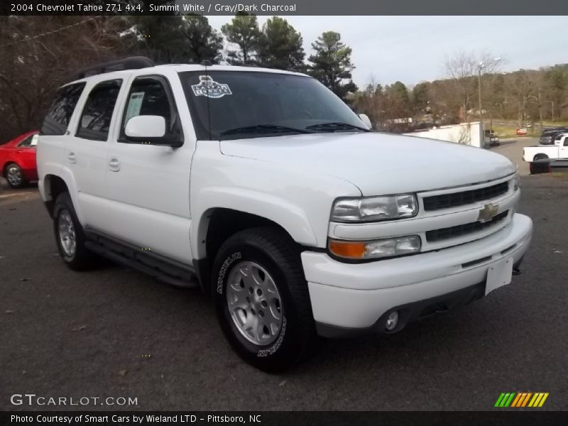 Summit White / Gray/Dark Charcoal 2004 Chevrolet Tahoe Z71 4x4
