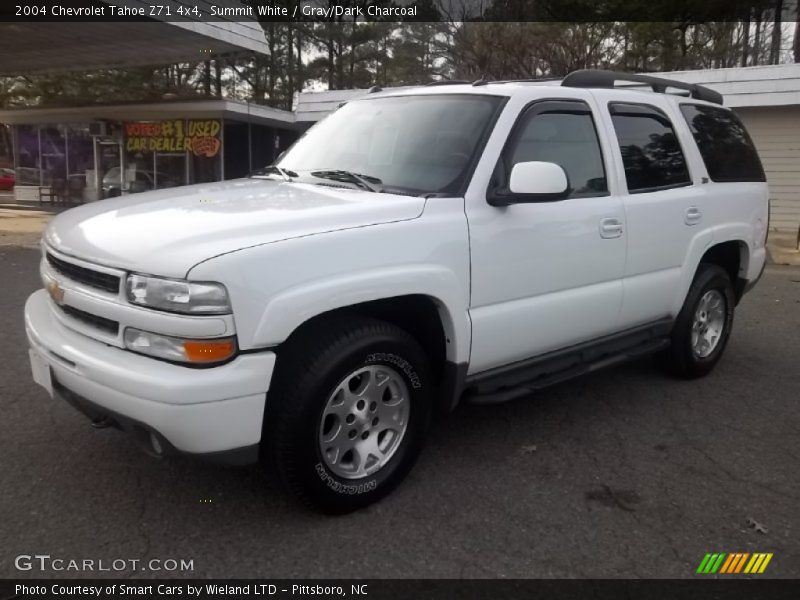Summit White / Gray/Dark Charcoal 2004 Chevrolet Tahoe Z71 4x4