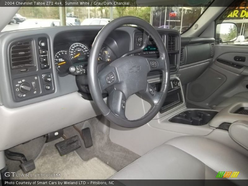 Summit White / Gray/Dark Charcoal 2004 Chevrolet Tahoe Z71 4x4