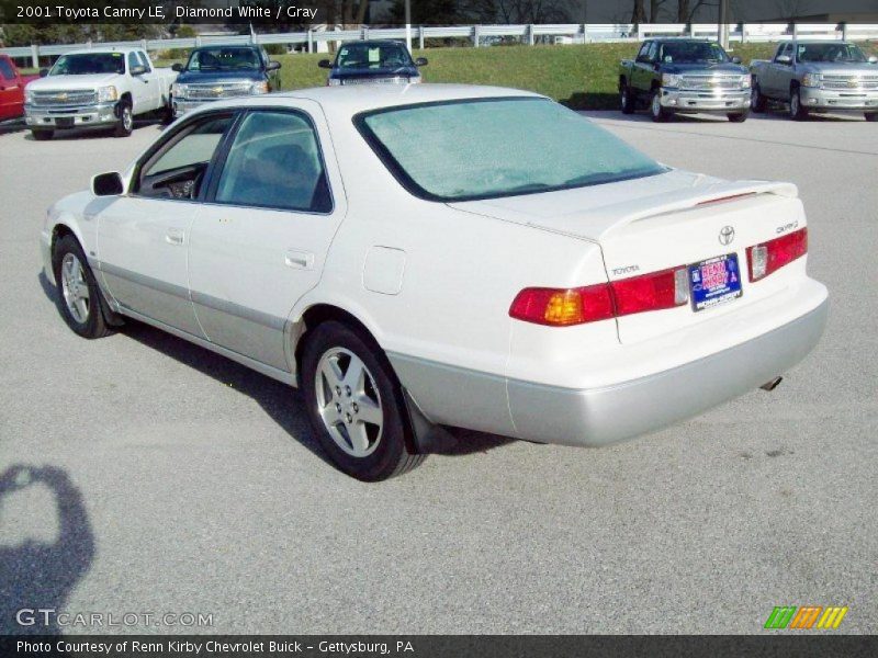 Diamond White / Gray 2001 Toyota Camry LE