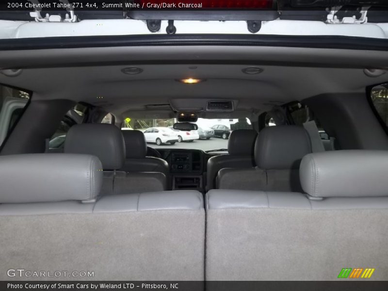 Summit White / Gray/Dark Charcoal 2004 Chevrolet Tahoe Z71 4x4