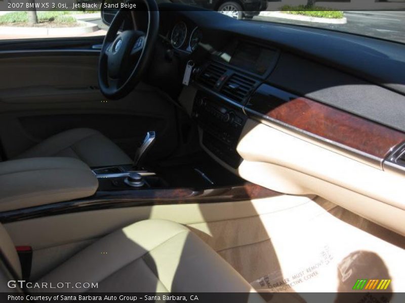 Jet Black / Sand Beige 2007 BMW X5 3.0si