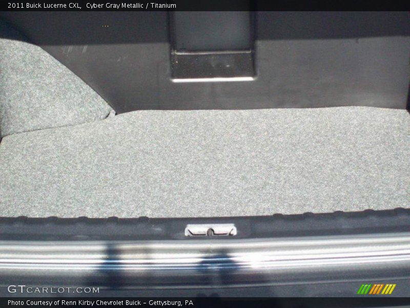 Cyber Gray Metallic / Titanium 2011 Buick Lucerne CXL