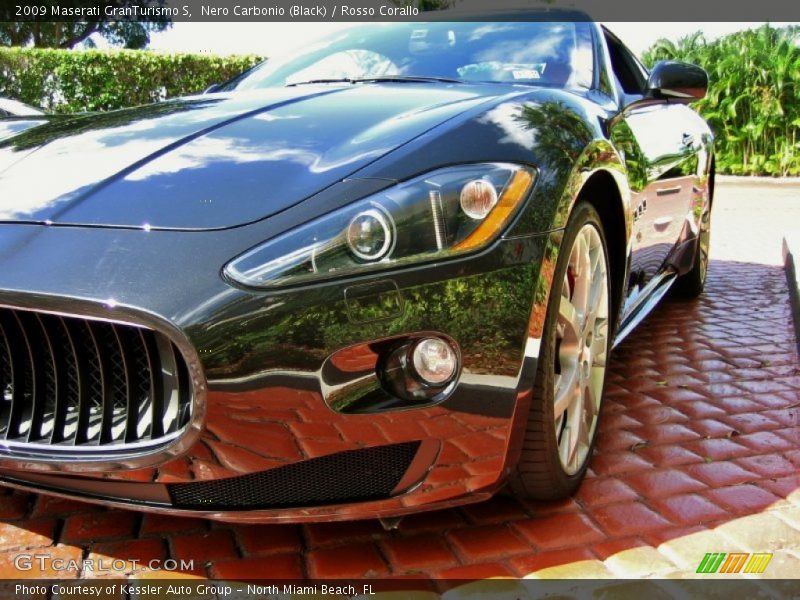 Nero Carbonio (Black) / Rosso Corallo 2009 Maserati GranTurismo S