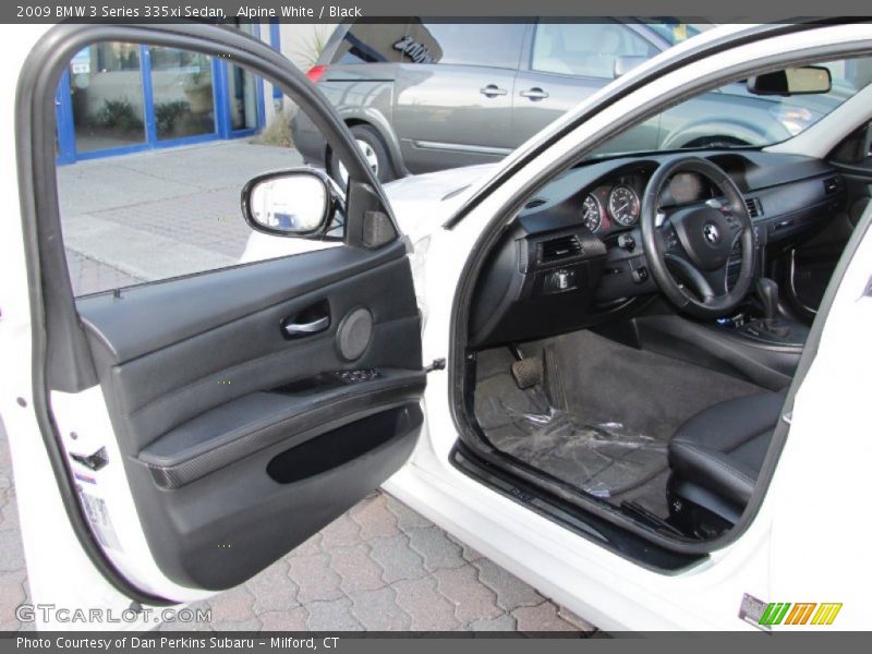 Alpine White / Black 2009 BMW 3 Series 335xi Sedan