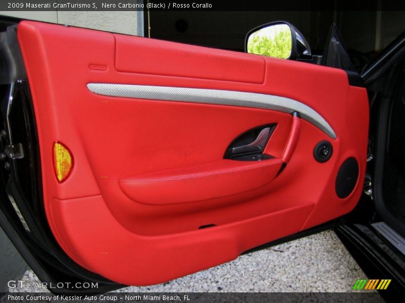 Door Panel of 2009 GranTurismo S