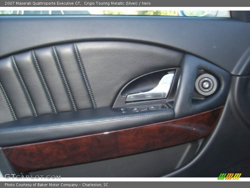 Grigio Touring Metallic (Silver) / Nero 2007 Maserati Quattroporte Executive GT