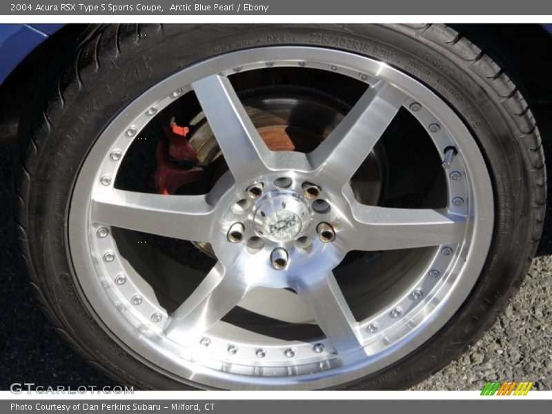 Custom Wheels of 2004 RSX Type S Sports Coupe