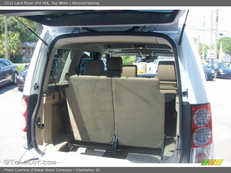 Fuji White / Almond/Nutmeg 2012 Land Rover LR4 HSE