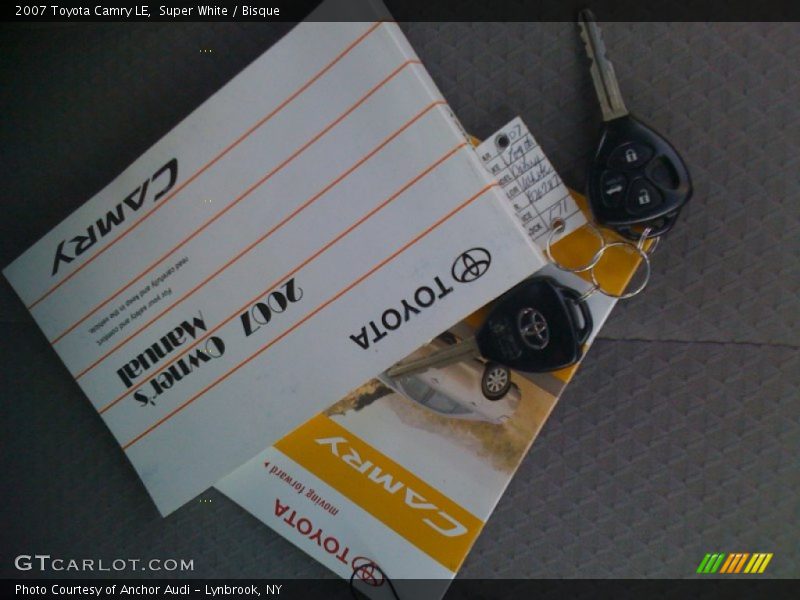 Super White / Bisque 2007 Toyota Camry LE