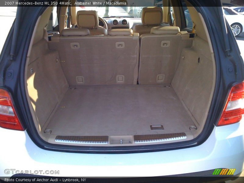 Alabaster White / Macadamia 2007 Mercedes-Benz ML 350 4Matic