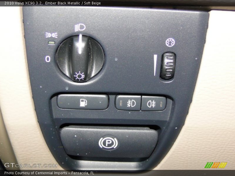Controls of 2010 XC90 3.2
